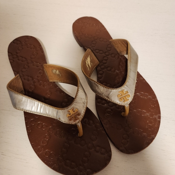 Sandals - Picture 2 of 2